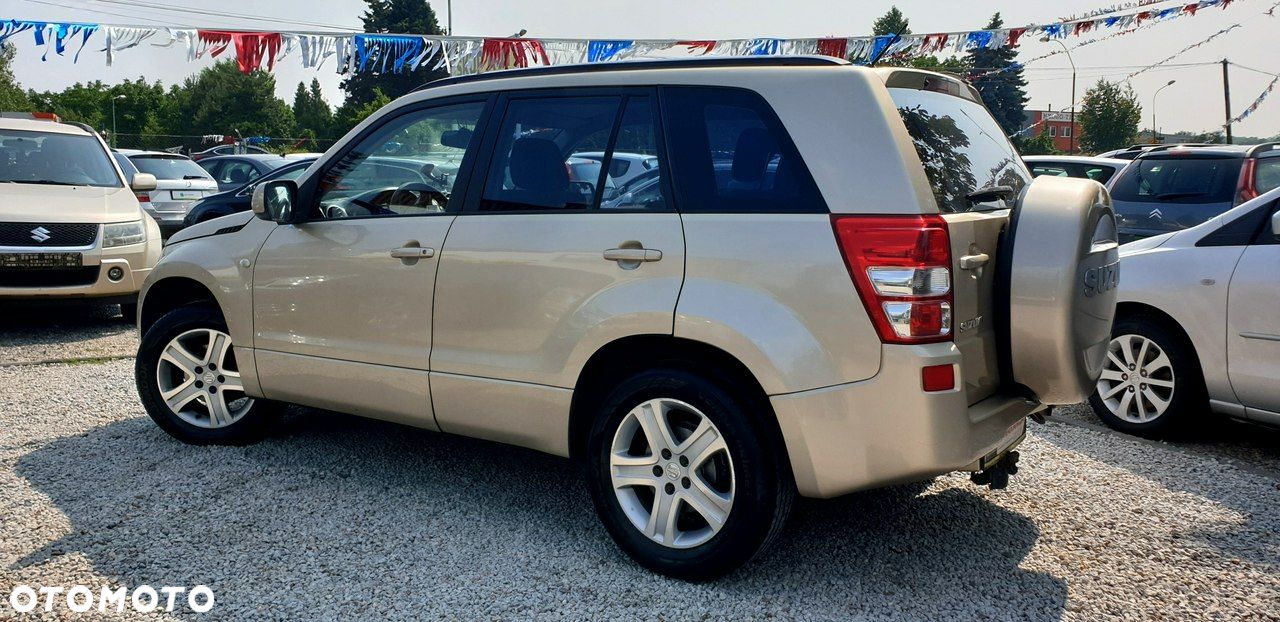 Suzuki Grand Vitara - 10