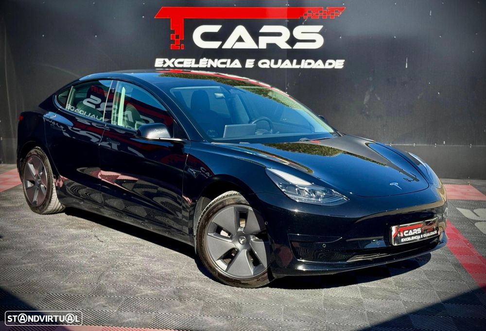 Tesla Model 3 Standard Range Plus RWD - 3