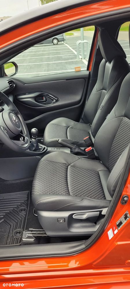 Toyota Yaris 1.5 Style - 8