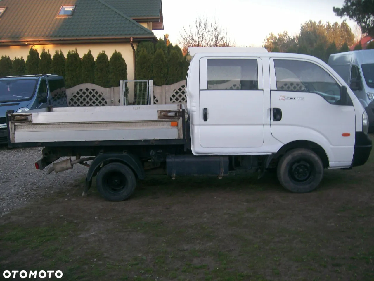 Kia Wywrotka, 6 osób, Doka - 12