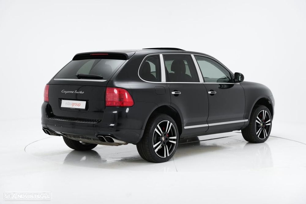 Porsche Cayenne Turbo - 3