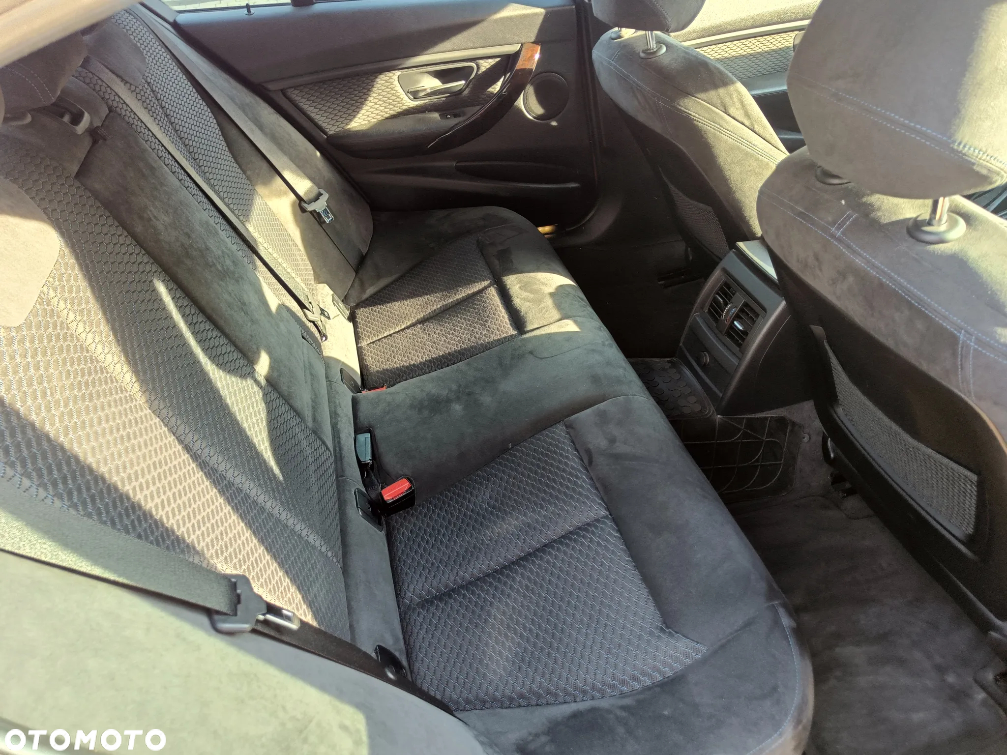 BMW Seria 3 - 12