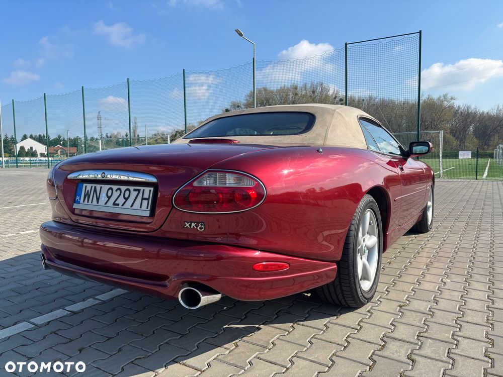 Jaguar XK8 - 3