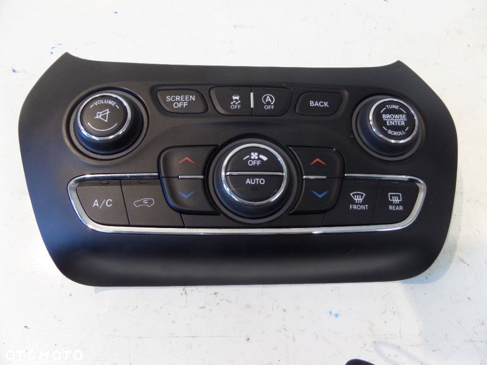 JEEP CHEROKEE KL PANEL KLIMATYZACJI 05091898AC - 1