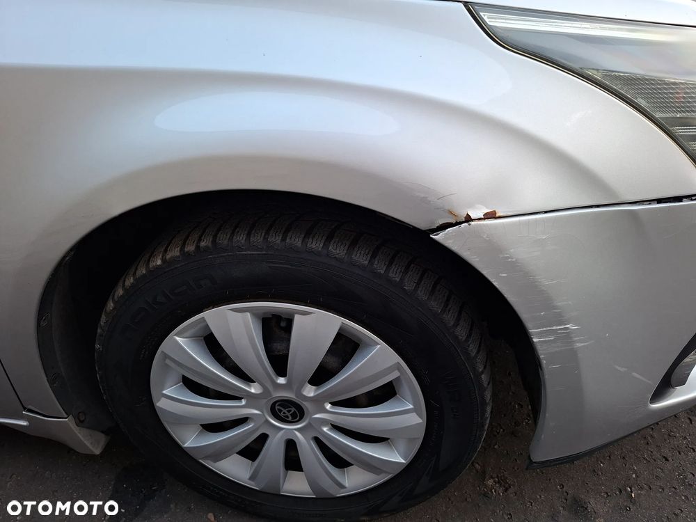 Toyota Avensis 1.8 Edition - 12