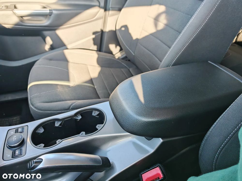 Ford Kuga 1.5 EcoBoost 2x4 Titanium - 17