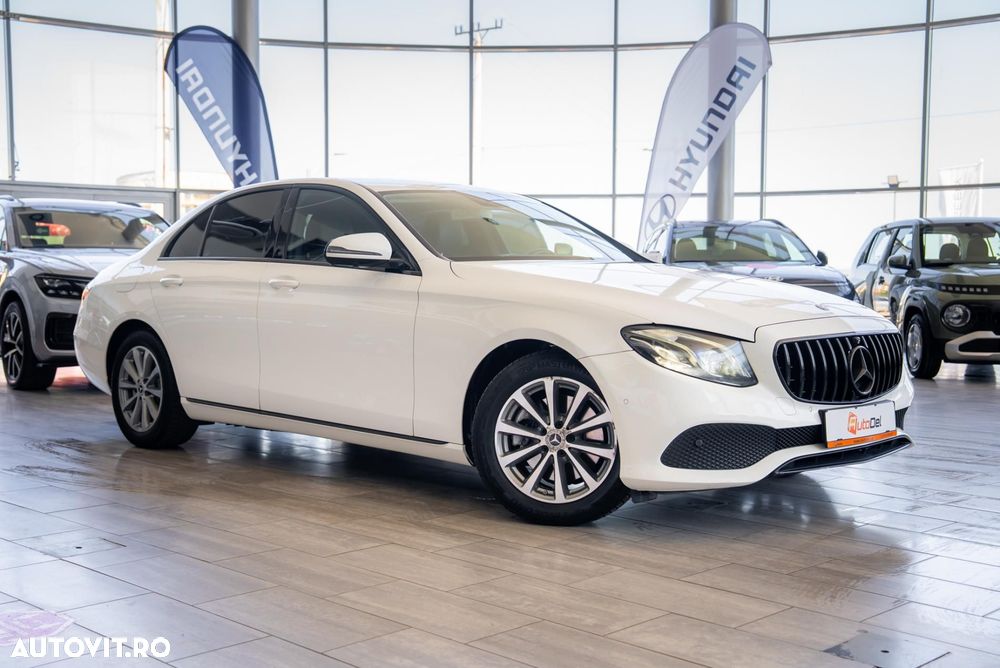 Mercedes-Benz E 220 d 4Matic 9G-TRONIC Avantgarde - 26