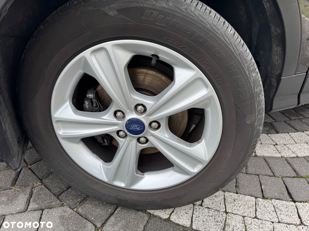 Ford Kuga 1.5 EcoBoost 2x4 Individual - 14
