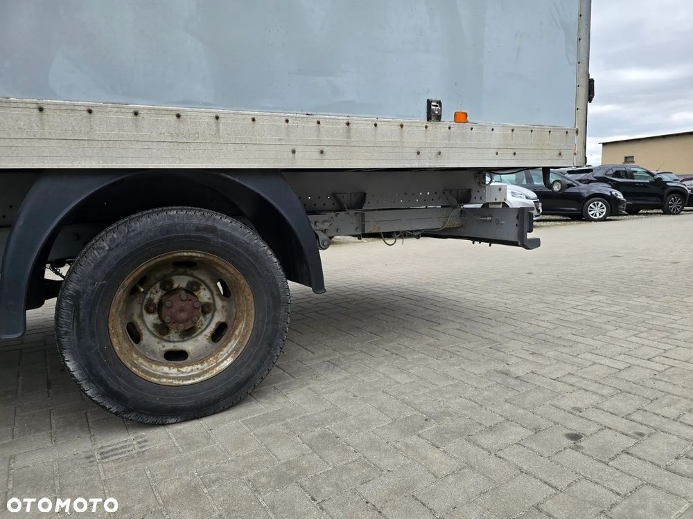 Ford Transit - 13