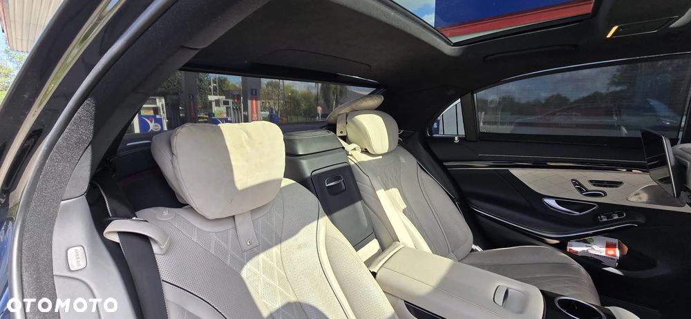 Mercedes-Benz Klasa S 400 d 4-Matic L 9G-TRONIC - 12