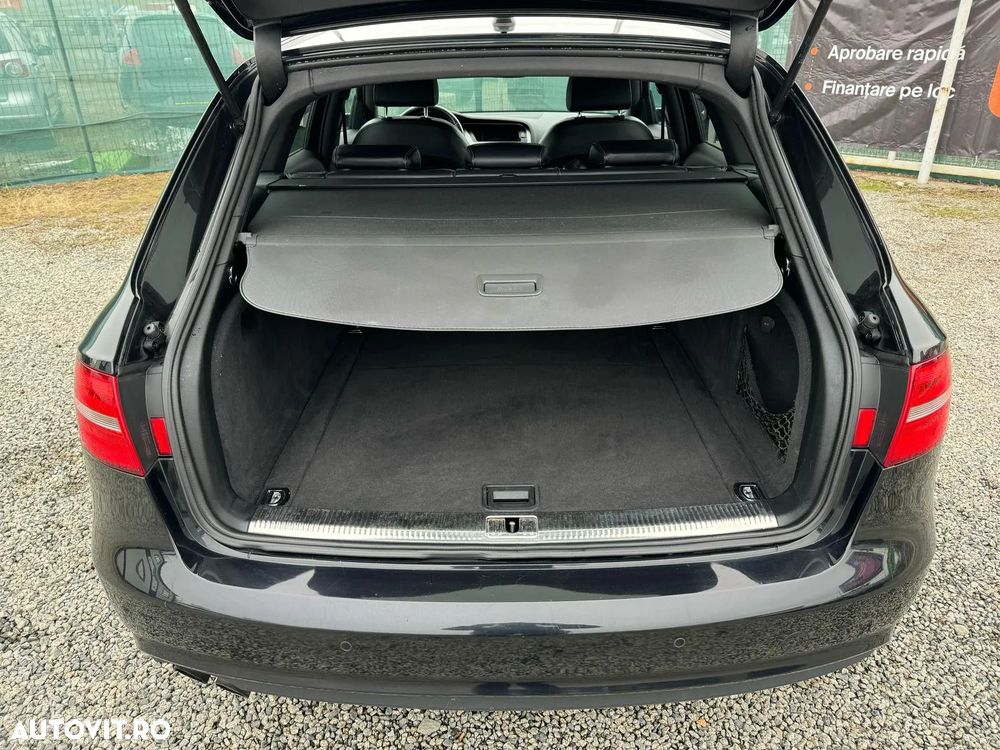 Audi A4 Avant 2.0 TDI DPF multitronic S line Sportpaket - 22