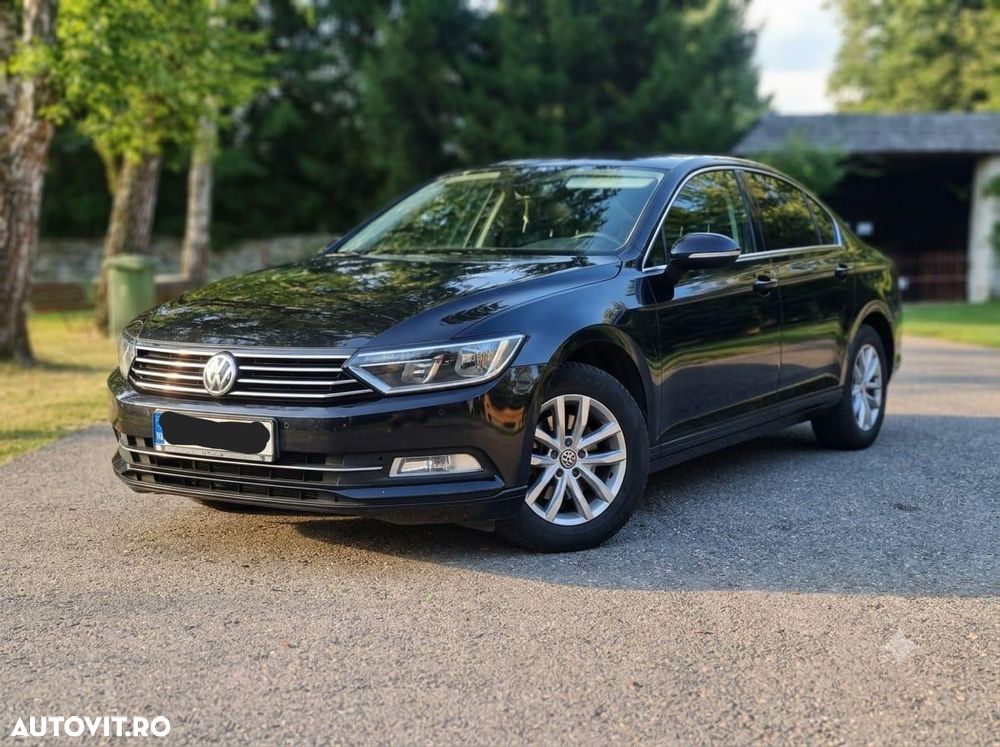 Volkswagen Passat 1.6 TDI SCR DSG - 2