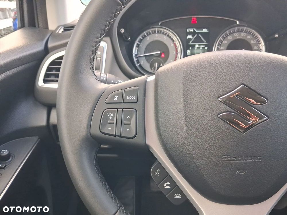 Suzuki S-Cross 1.4 SHVS Premium - 34