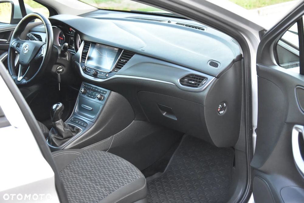 Opel Astra 1.4 Turbo Dynamic - 25