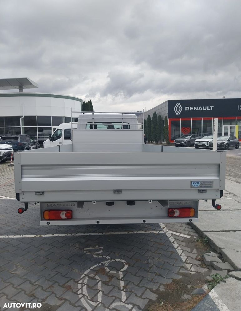 Renault Master - 15