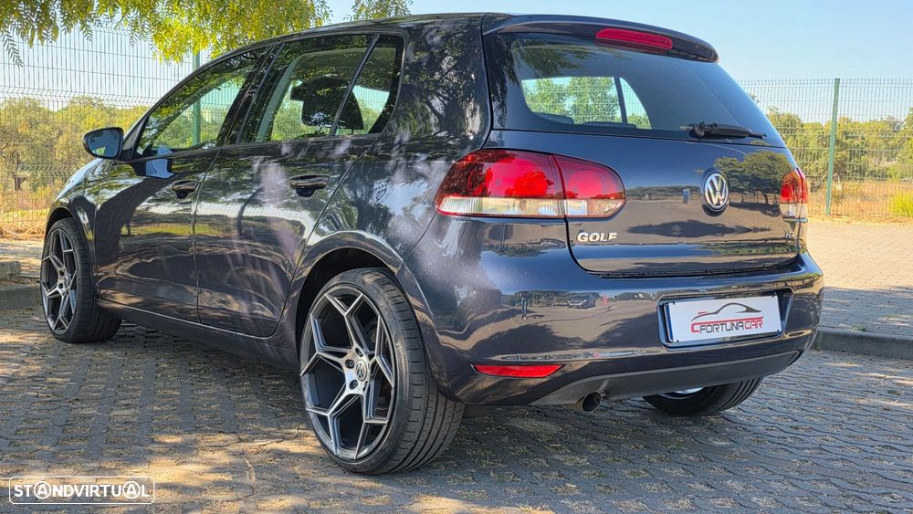 VW Golf 1.6 TDi Confortline - 5