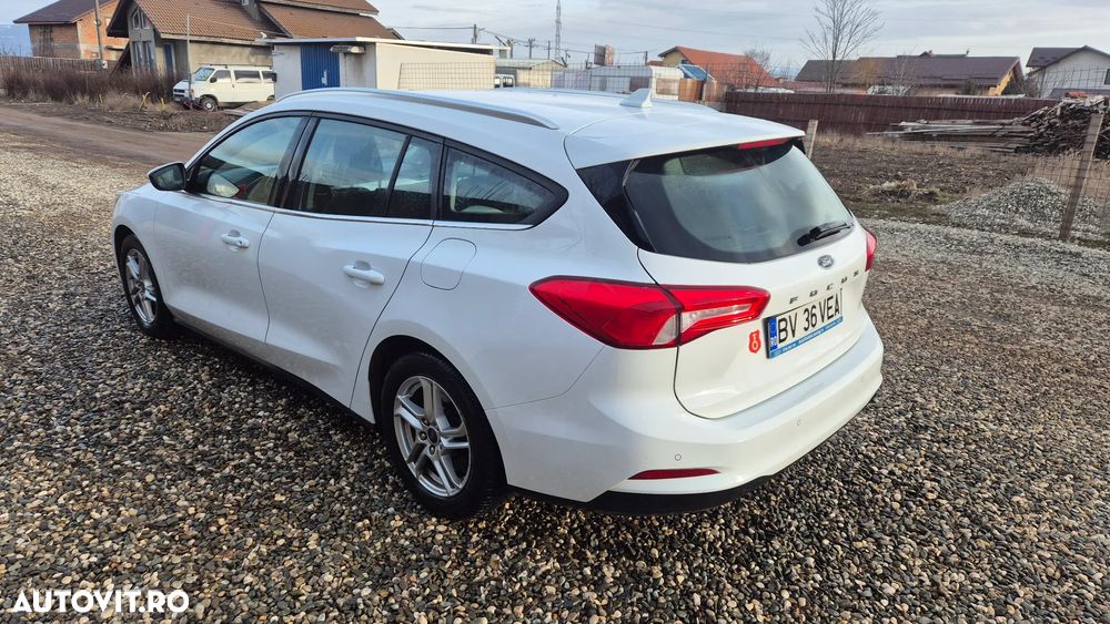 Ford Focus 1.5 EcoBlue Titanium - 10