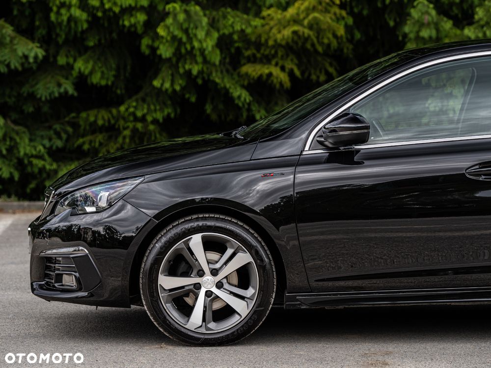 Peugeot 308 1.2 PureTech Allure S&S - 11