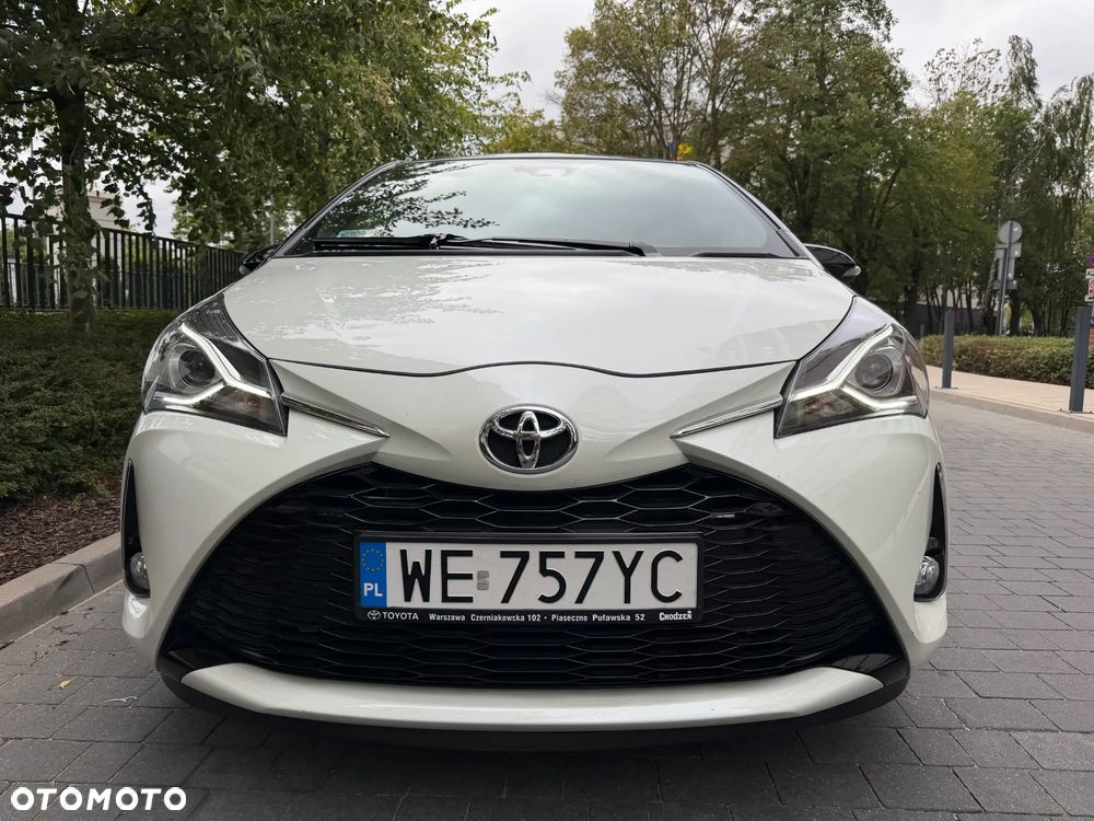 Toyota Yaris 1.5 Selection - 4