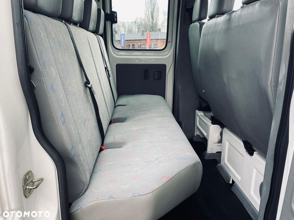 Volkswagen CRAFTER - 24