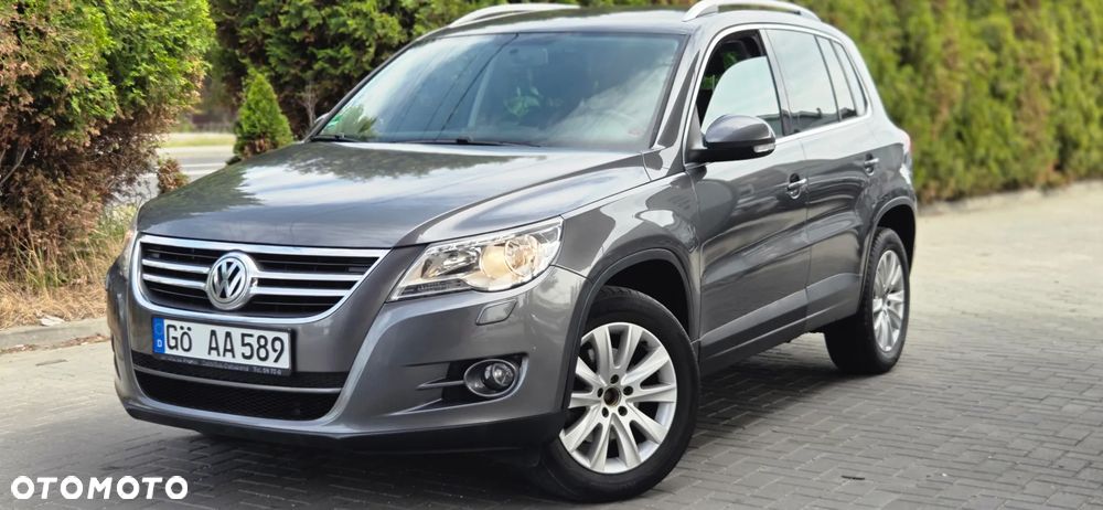 Volkswagen Tiguan 2.0 TDI DPF BlueMotion Technology Exclusive - 4
