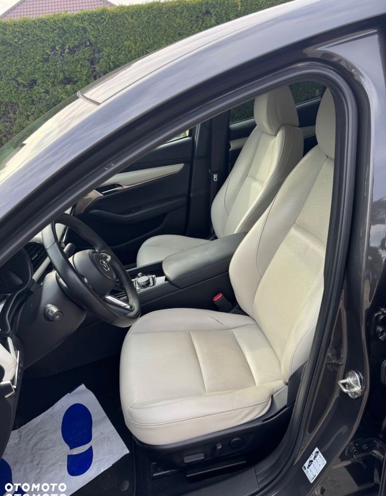 Mazda 3 SKYACTIV-X 2.0 M-Hybrid SELECTION - 10