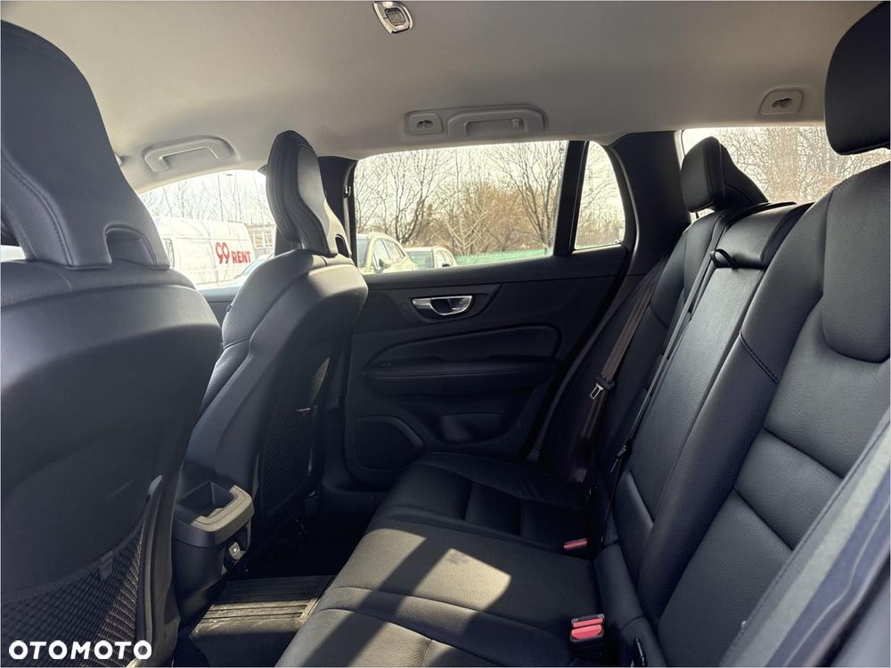 Volvo V60 B3 B Plus Bright - 11