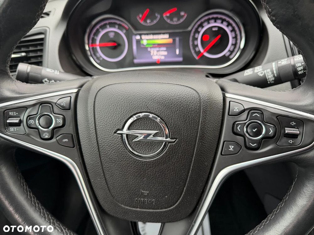 Opel Insignia 2.0 CDTI Cosmo S&S - 12