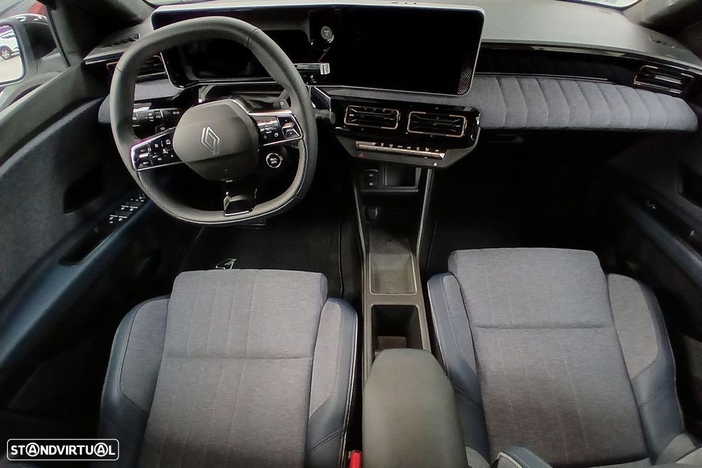Renault 4 E-Tech 52 kWh Techno Autonomia Conforto - 6