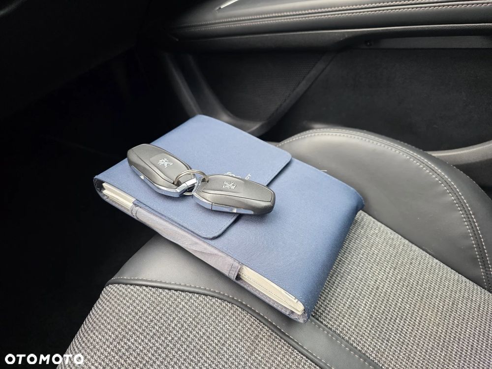 Peugeot 5008 HDI 115 Allure - 28