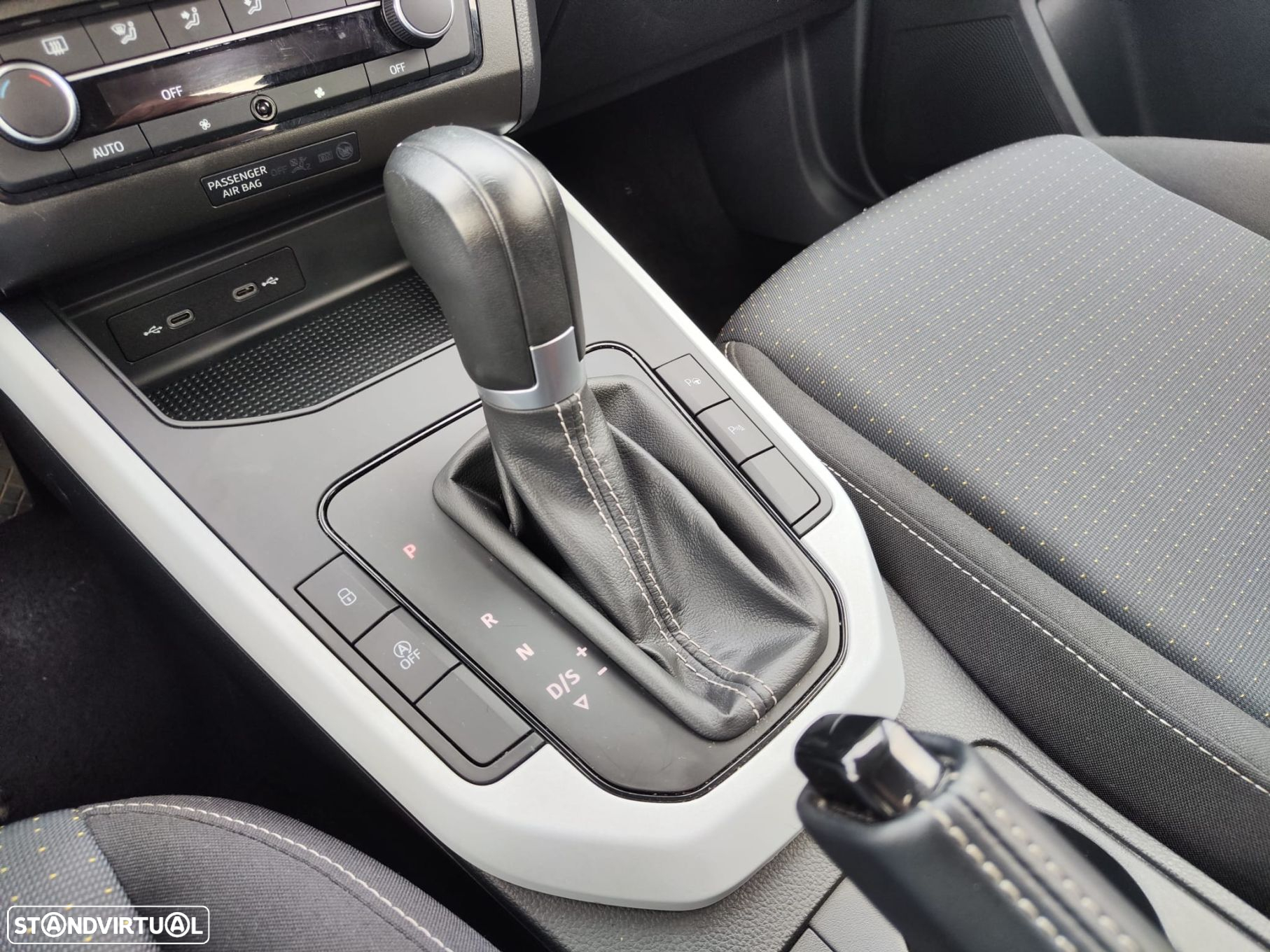 SEAT Arona 1.0 TSI Xperience DSG - 19