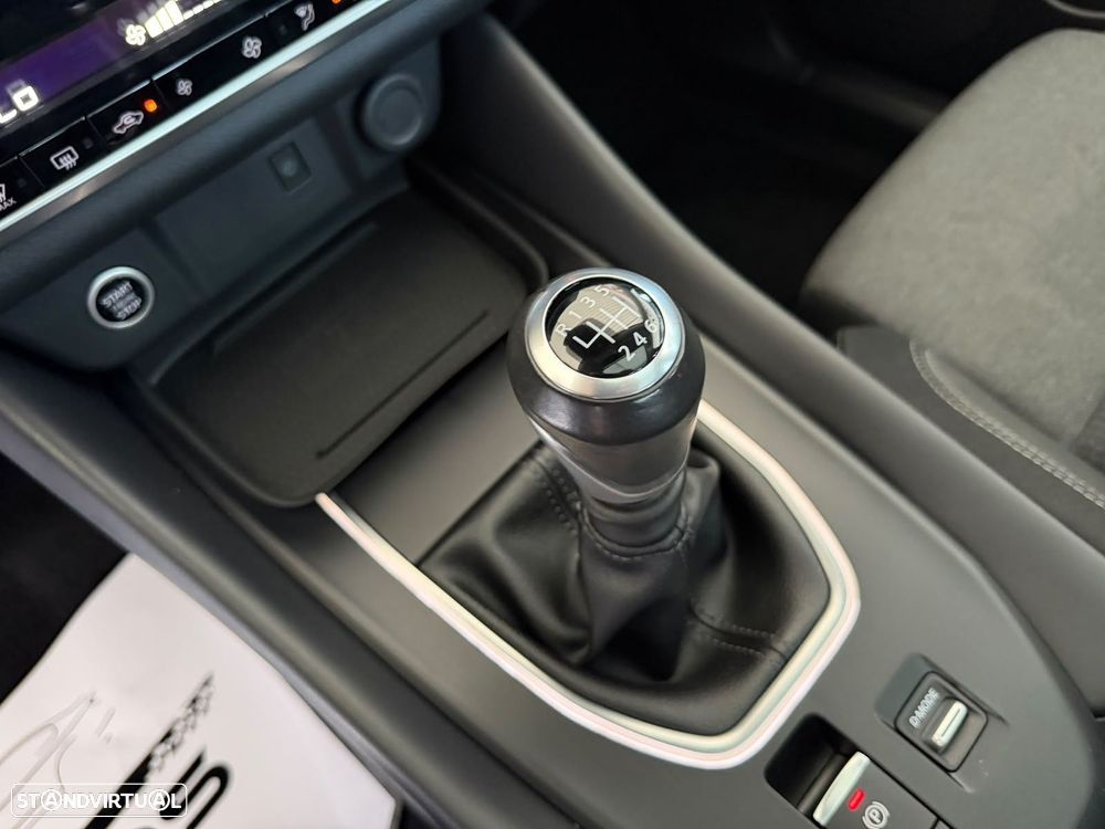Nissan Qashqai 1.3 DIG-T N-Connecta LED - 14