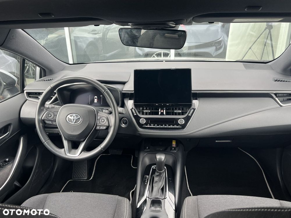Toyota Corolla - 17