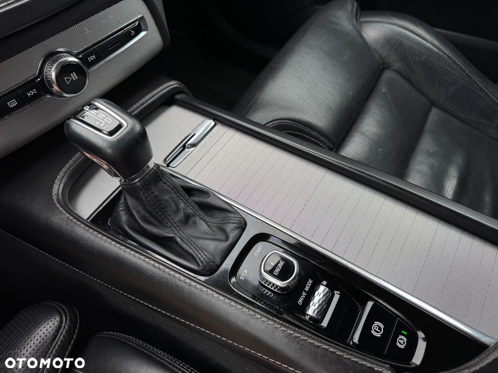 Volvo XC 90 D5 AWD Inscription - 13