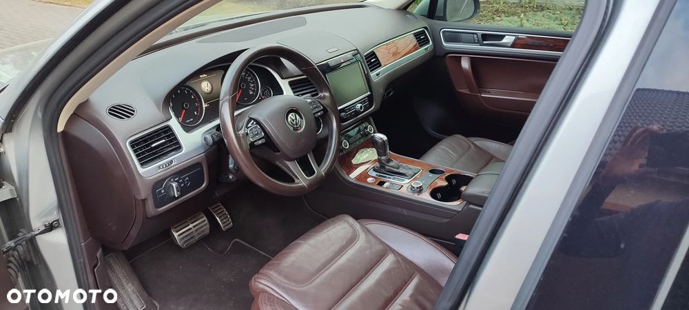 Volkswagen Touareg - 11