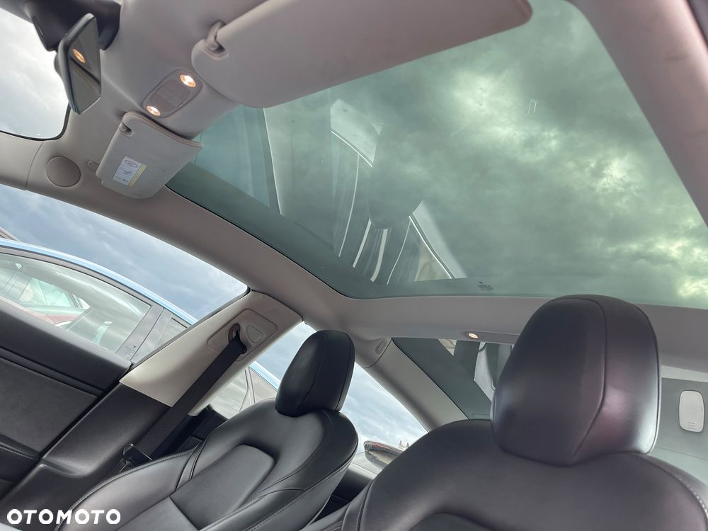 Tesla Model 3 Langstreckenbatterie Allradantrieb Dual Motor - 25