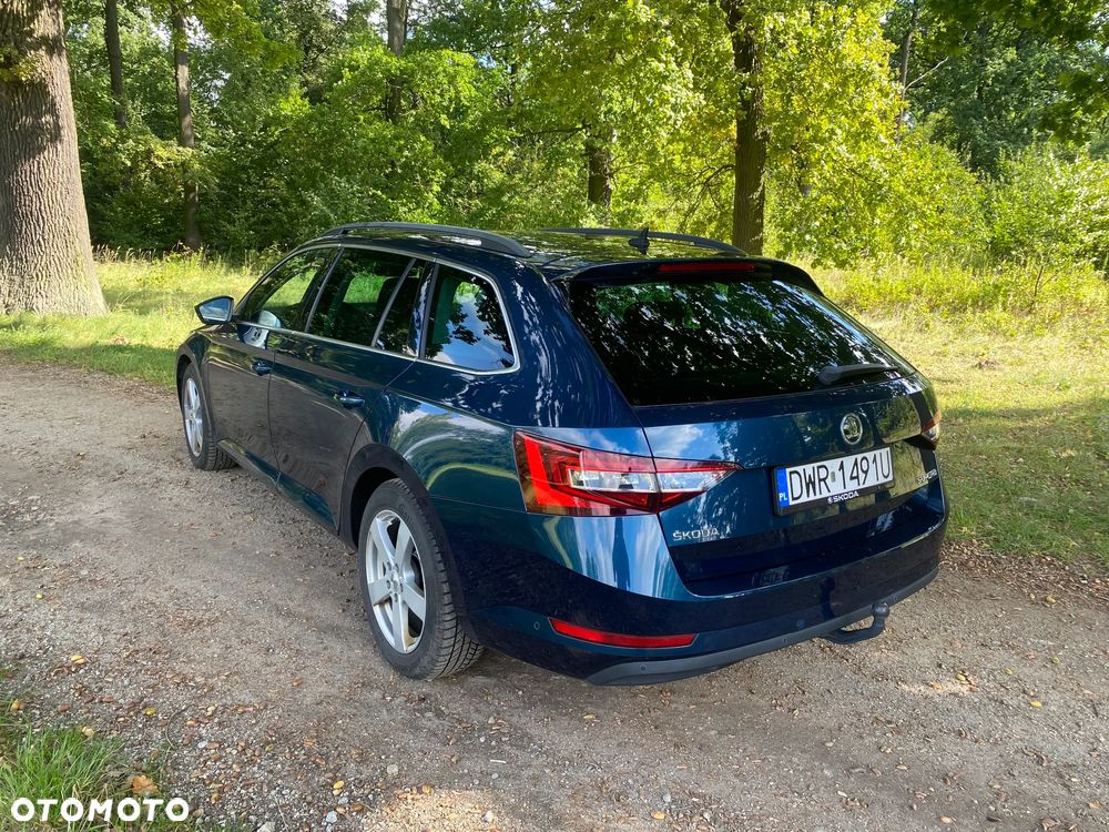 Skoda Superb 1.6 TDI Ambition Greenline - 6