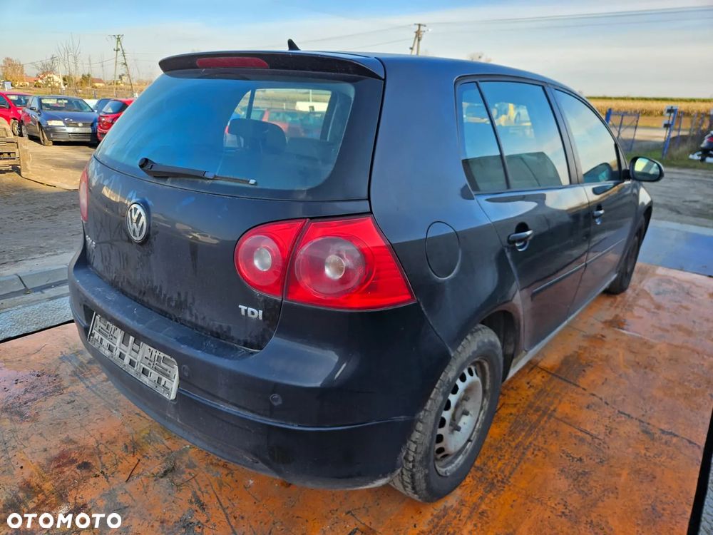 Volkswagen GOLF V 5 2003-2006 Silnik 1.9 TDI BXE 1896ccm 105 KM (77 kW) na części drzwi klapa zderzak - 1