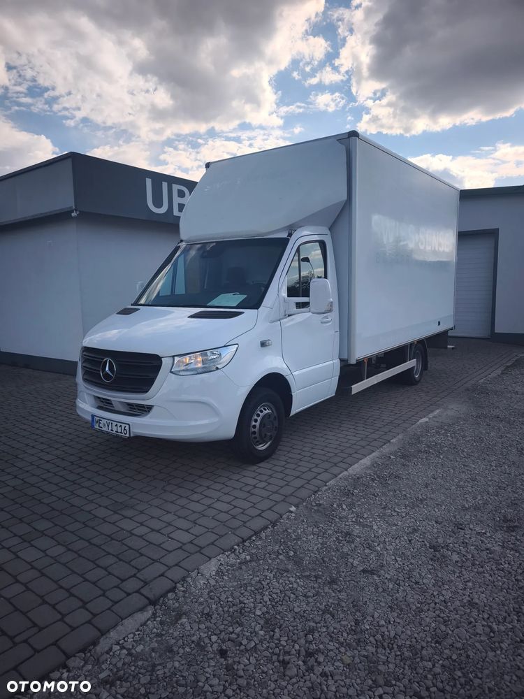 Mercedes-Benz Sprinter 514 - 11