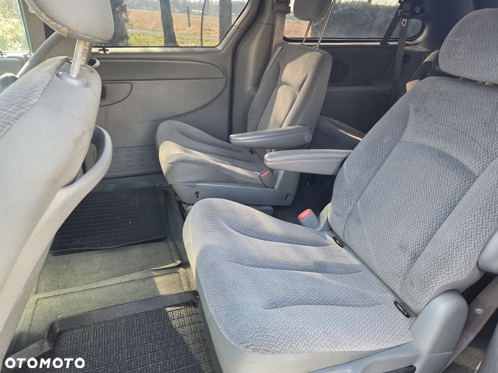 Dodge Grand Caravan 3.8 - 10