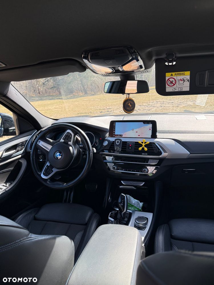 BMW X4 xDrive20d - 13