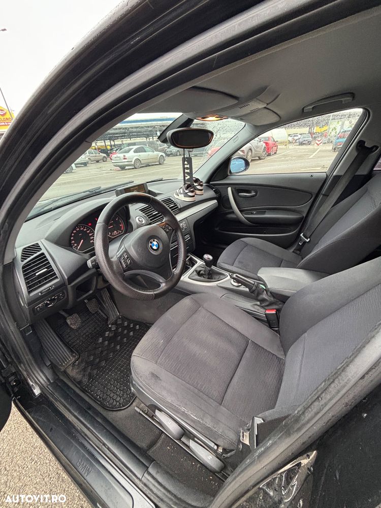 BMW Seria 1 - 11