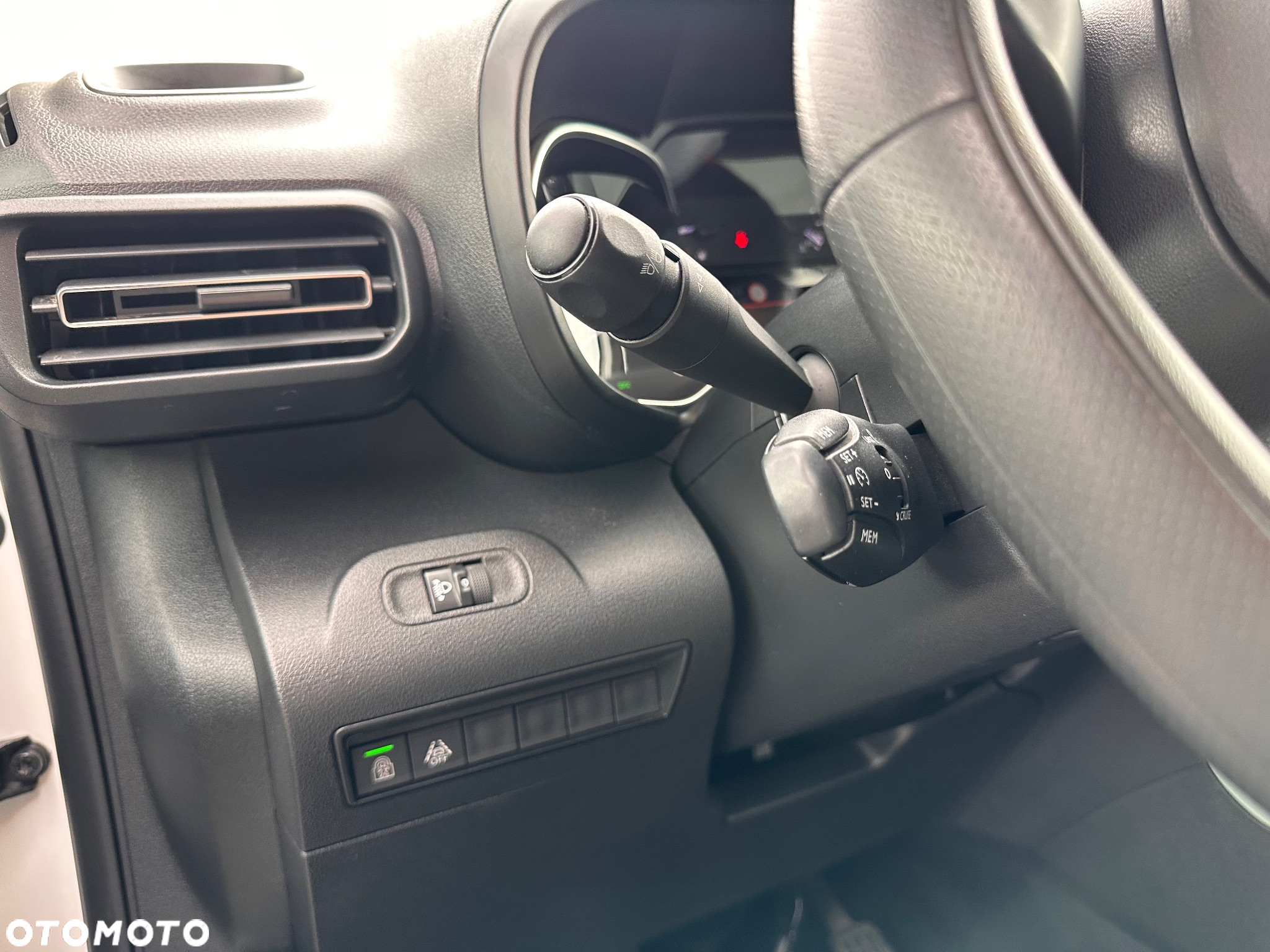 Citroën Berlingo XL 1.5 BlueHDI Feel Pack S&S - 18