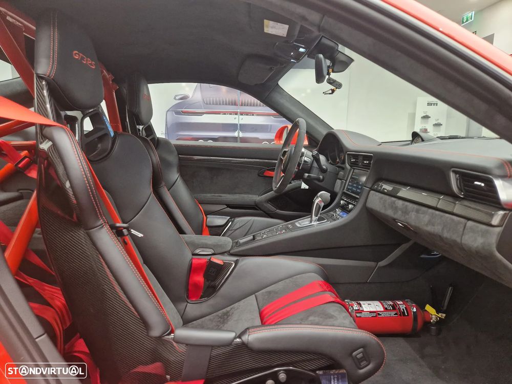 Porsche 911 (991) GT3 RS - 36