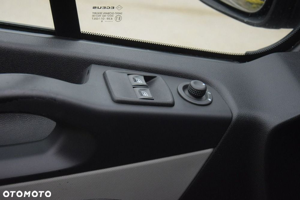 Renault Trafic ENERGY Combi Expression - 31
