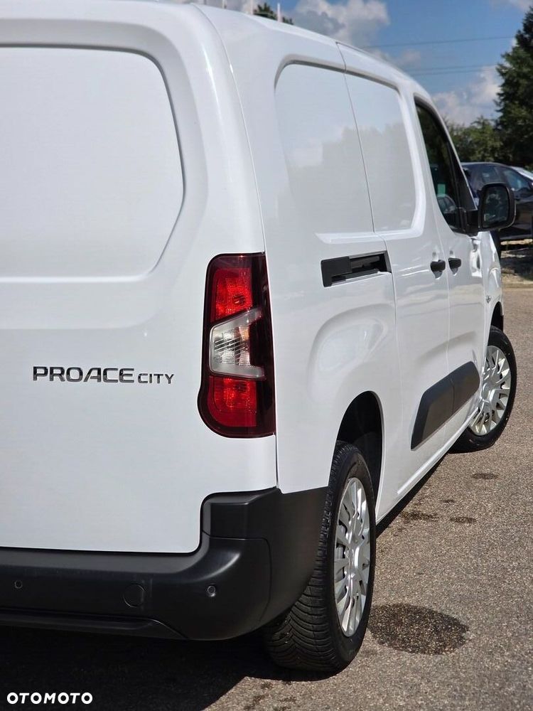 Toyota PROACE CITY - 10