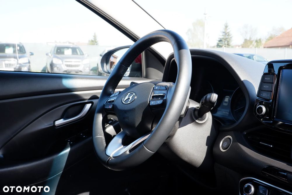 Hyundai i30 1.6 CRDI DCT Premium - 5