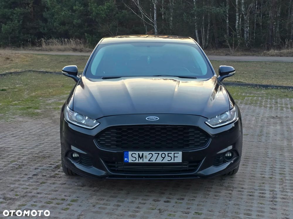 Ford Fusion - 15