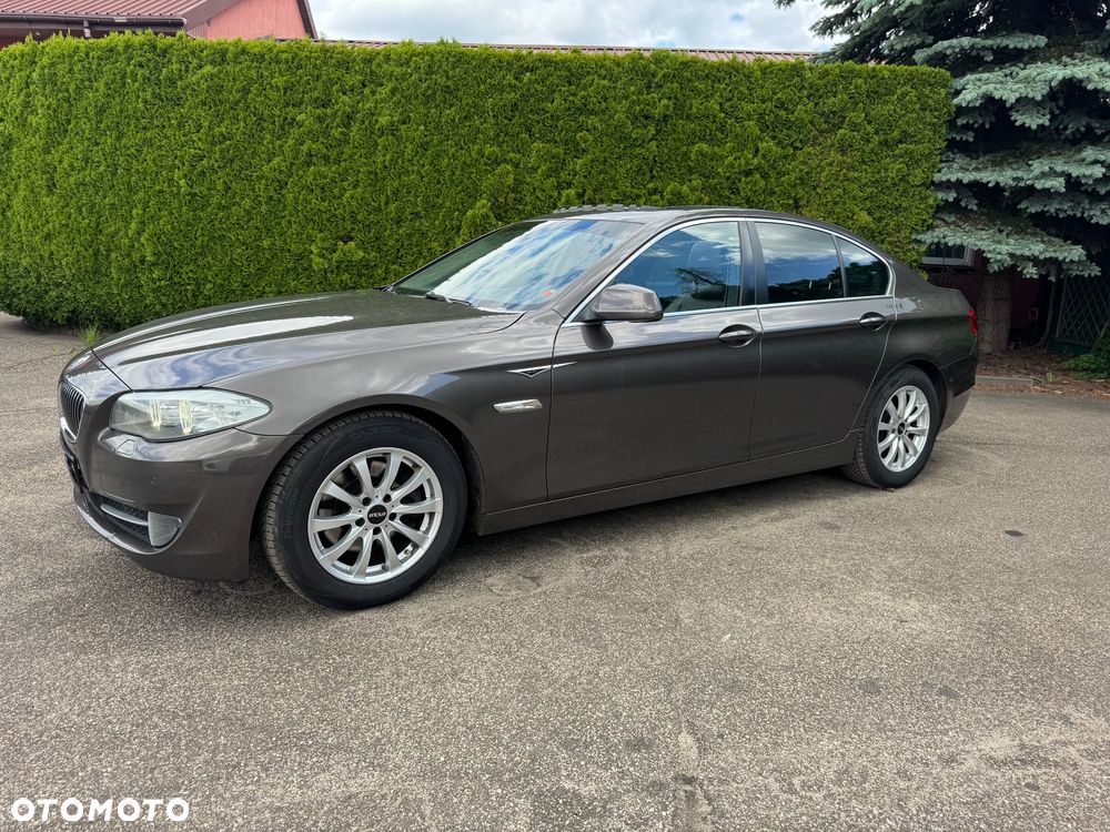 BMW Seria 5 520d Edition Fleet Sport - 8