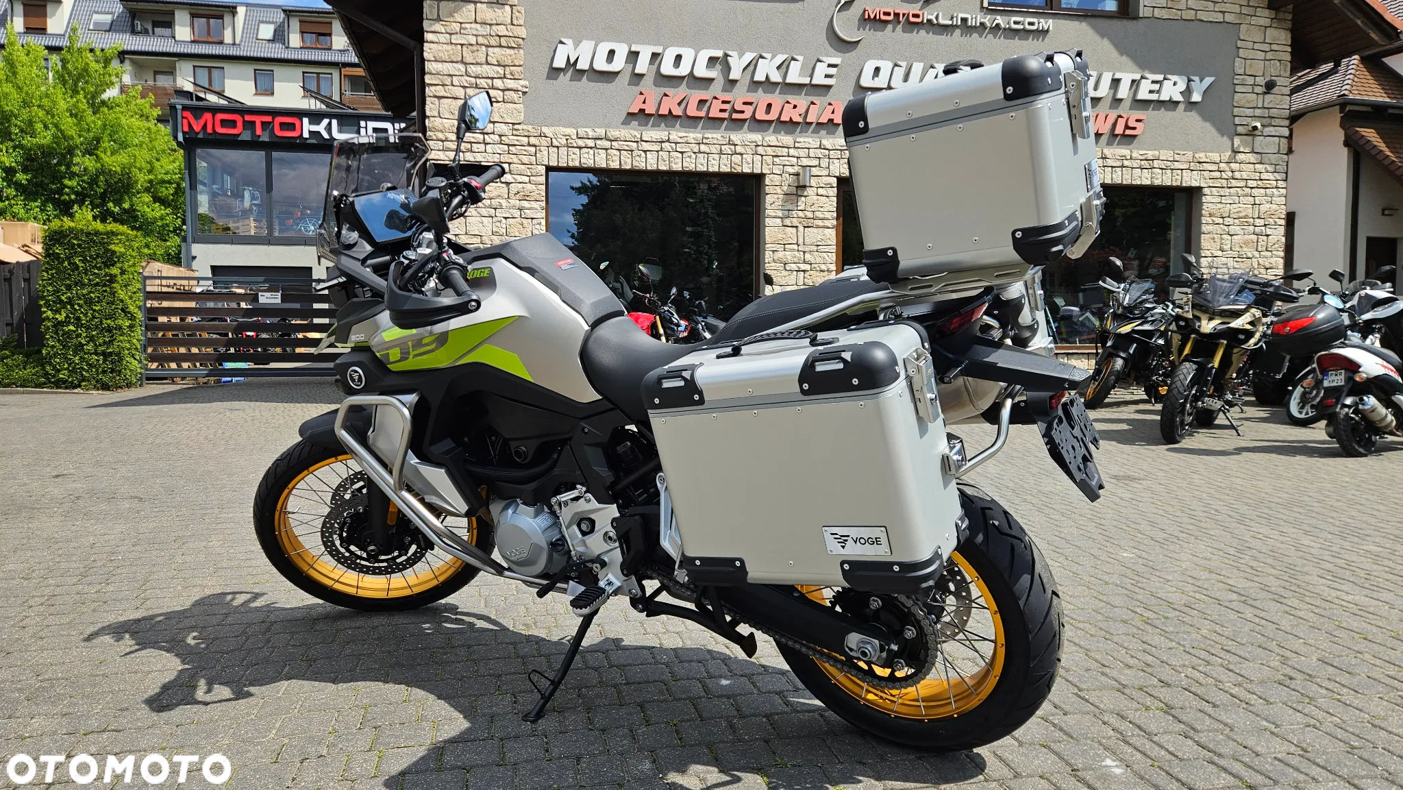 VOGE 900DSX